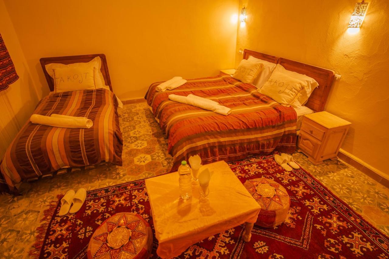 Takojt Hotel Мерцуга Екстериор снимка
