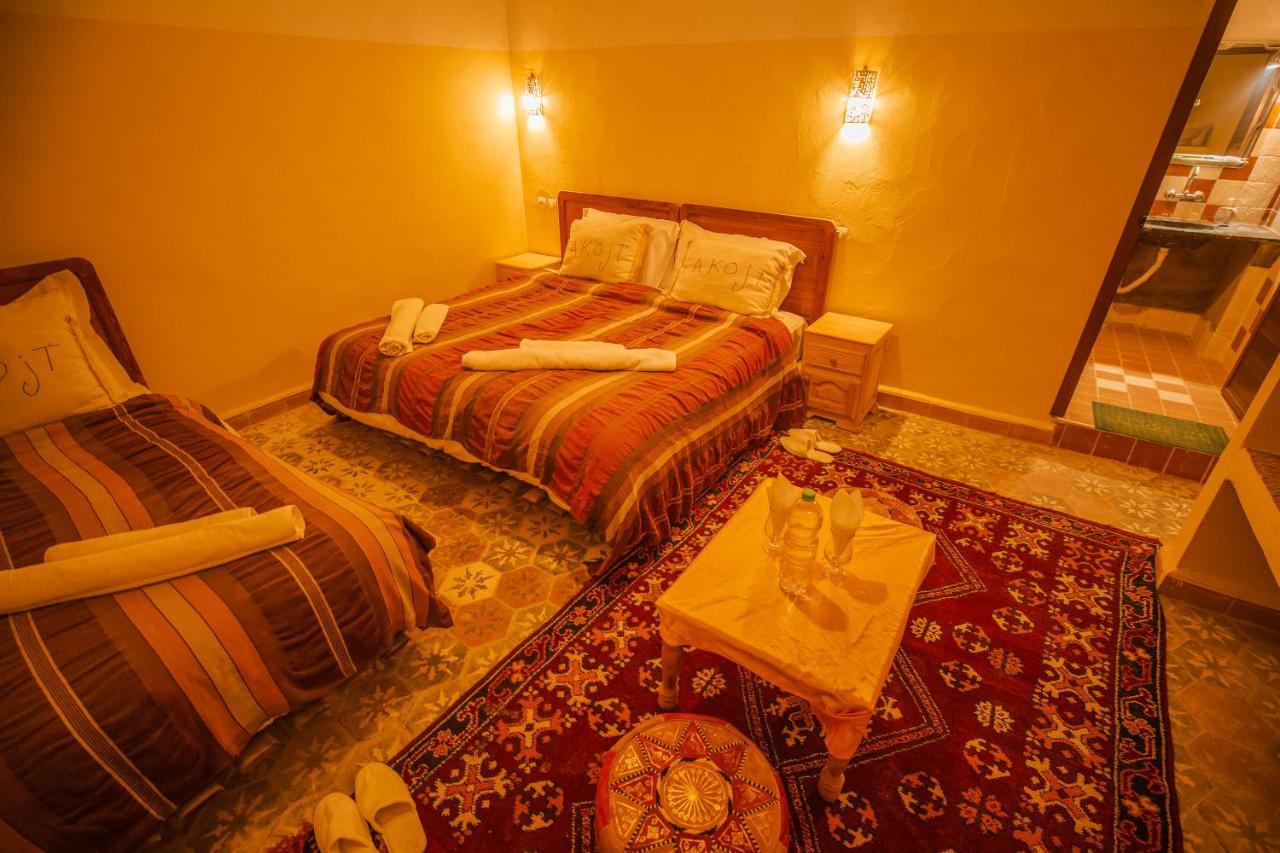 Takojt Hotel Мерцуга Екстериор снимка