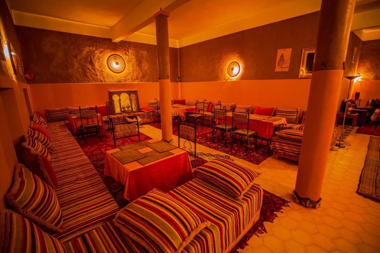 Takojt Hotel Мерцуга Екстериор снимка